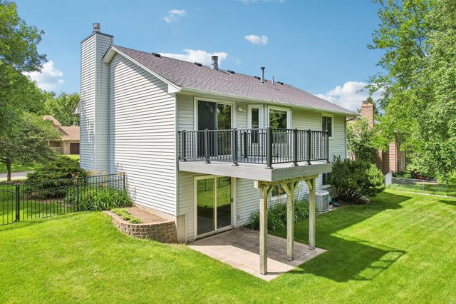 6030 Kirkwood Lane N, Plymouth, MN 55442