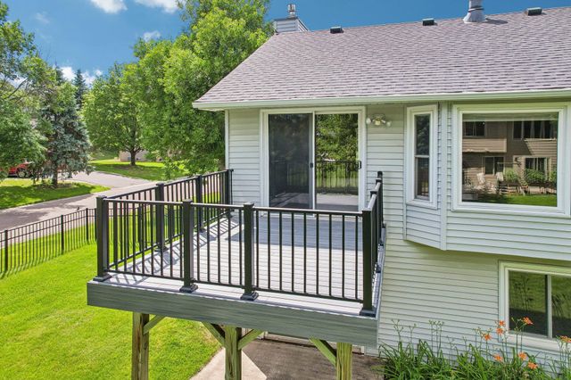 6030 Kirkwood Lane N, Plymouth, MN 55442