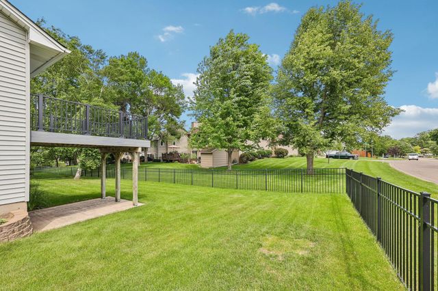 6030 Kirkwood Lane N, Plymouth, MN 55442