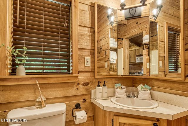 1003 Sumac Court, Sevierville, TN 37876