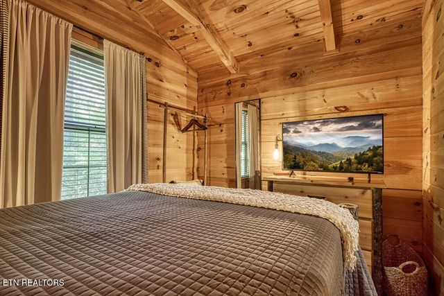 1003 Sumac Court, Sevierville, TN 37876
