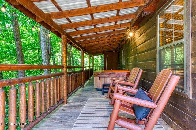 1003 Sumac Court, Sevierville, TN 37876