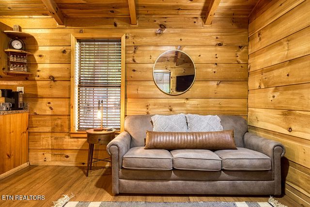 1003 Sumac Court, Sevierville, TN 37876