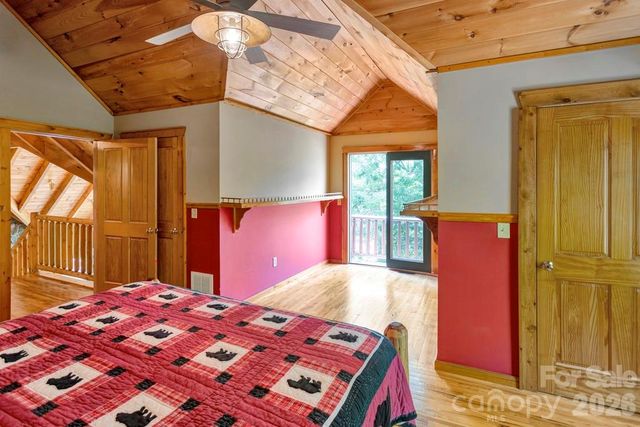 35 Falcon Crest Loop, Maggie Valley, NC 28751