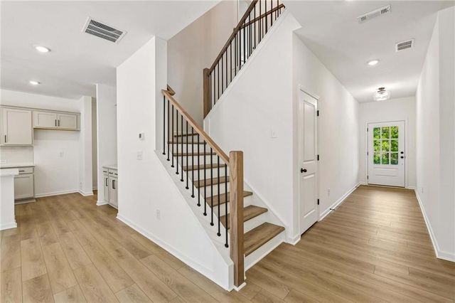 5355 Callahan Trace, Flowery Branch, GA 30542