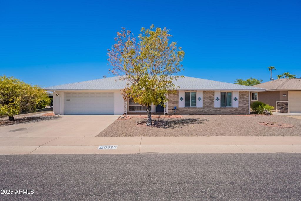 9525 W CEDAR HILL Circle, Sun City, AZ 85351 — photo 4