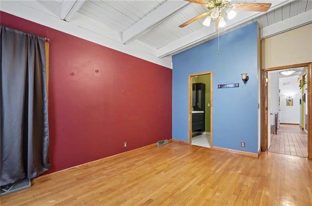 2933 Harvard Road, Lawrence, KS 66049