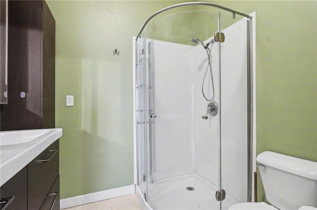 2933 Harvard Road, Lawrence, KS 66049