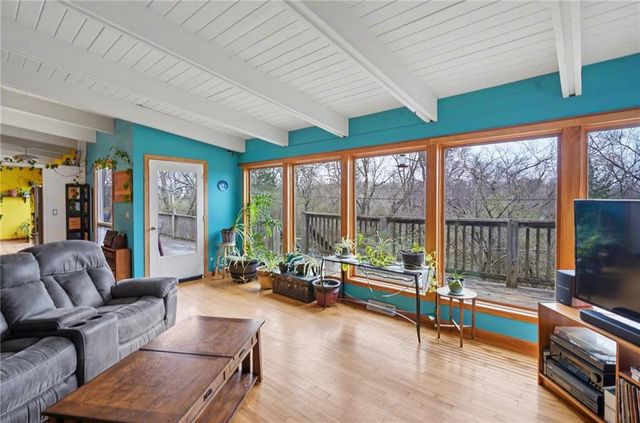 2933 Harvard Road, Lawrence, KS 66049