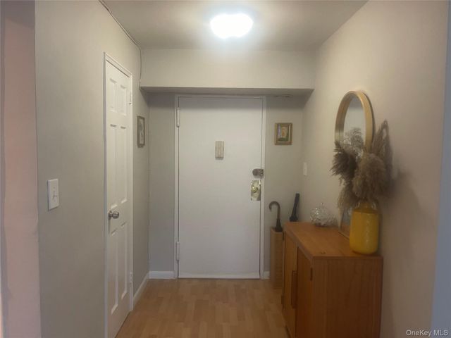 124 S Park Avenue 1-P, Rockville Centre, NY 11570