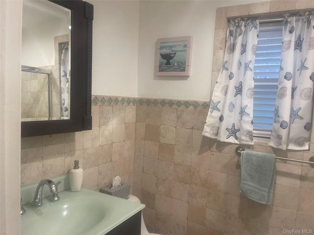 124 S Park Avenue 1-P, Rockville Centre, NY 11570