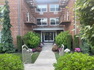 124 S Park Avenue 1-P, Rockville Centre, NY 11570