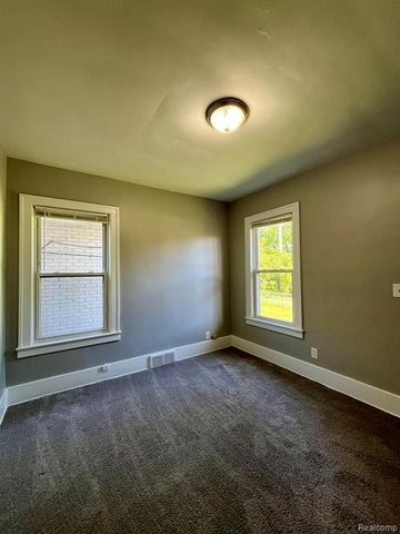 170 Bondie Street, Wyandotte, MI 48192