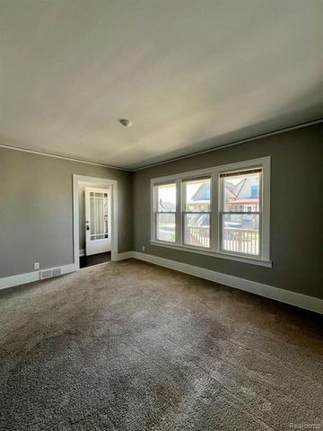 170 Bondie Street, Wyandotte, MI 48192