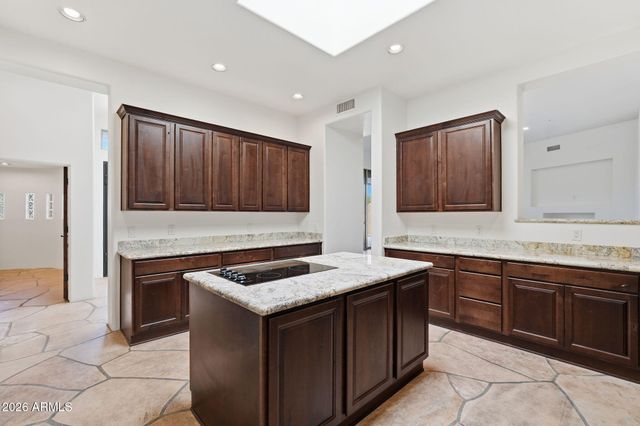 10962 E DALE Lane, Scottsdale, AZ 85262