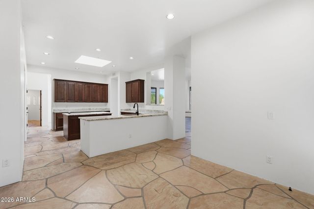 10962 E DALE Lane, Scottsdale, AZ 85262