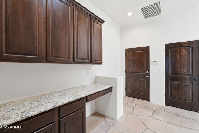 10962 E DALE Lane, Scottsdale, AZ 85262