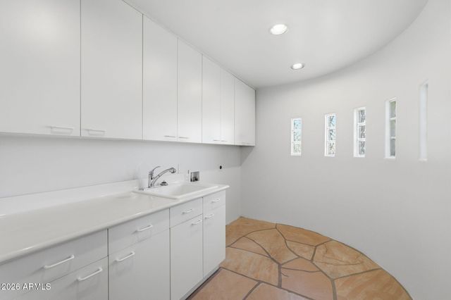 10962 E DALE Lane, Scottsdale, AZ 85262