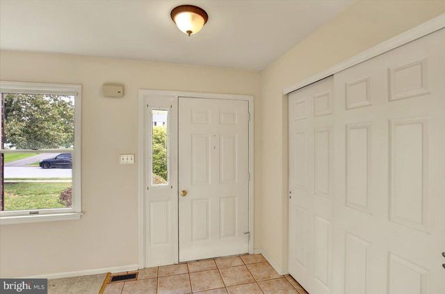 206 LINCOLN DR, Reading, PA 19606