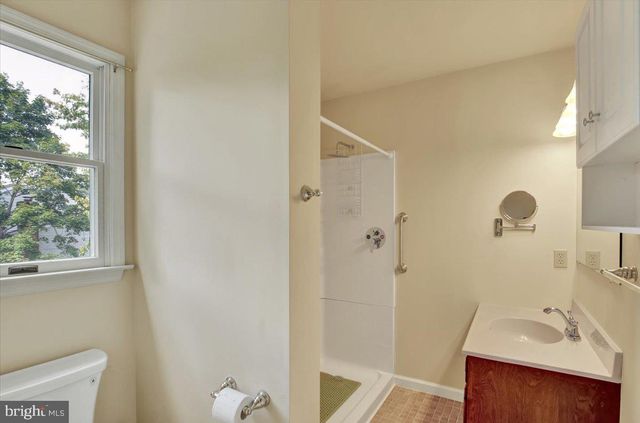 206 LINCOLN DR, Reading, PA 19606