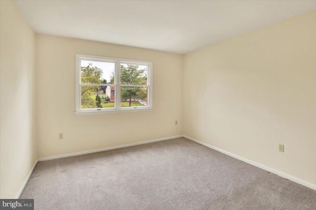 206 LINCOLN DR, Reading, PA 19606