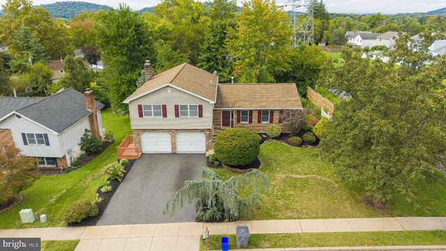 206 LINCOLN DR, Reading, PA 19606