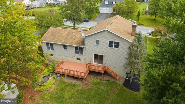 206 LINCOLN DR, Reading, PA 19606
