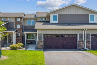 10781 Retreat Lane, Woodbury, MN 55129