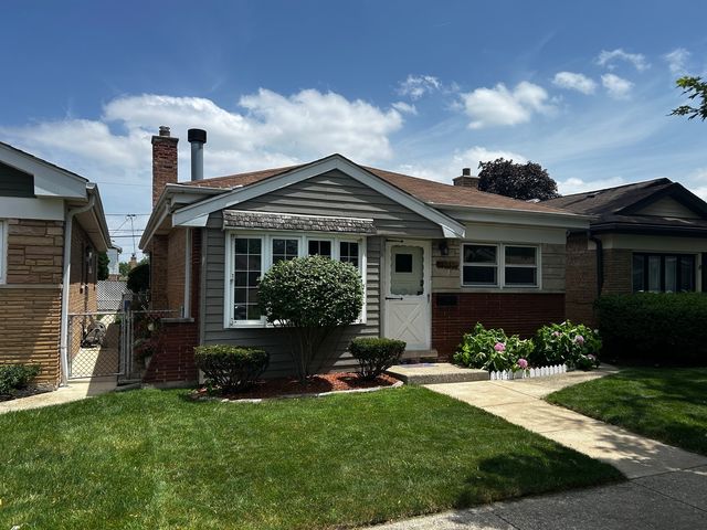 4535 Warsaw Avenue, Lyons, IL 60534