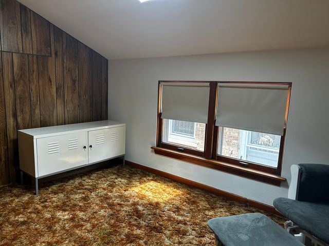 4535 Warsaw Avenue, Lyons, IL 60534