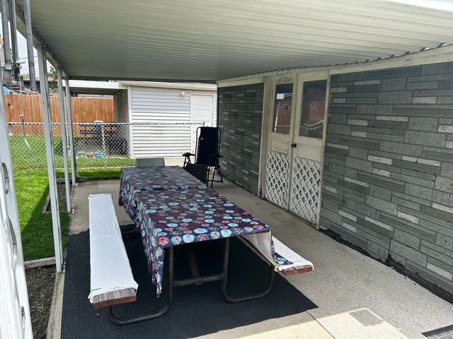 4535 Warsaw Avenue, Lyons, IL 60534