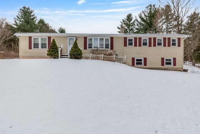 60 Cobble Hill Road, Milton, VT 05468