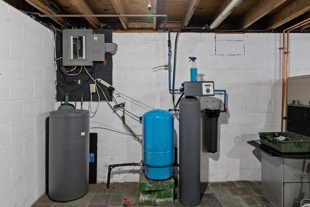 60 Cobble Hill Road, Milton, VT 05468