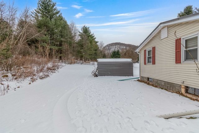 60 Cobble Hill Road, Milton, VT 05468