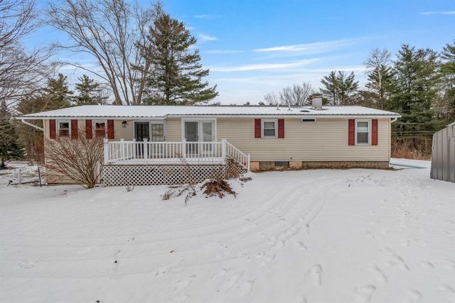 60 Cobble Hill Road, Milton, VT 05468