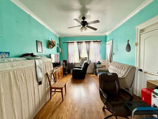 2012 W 21st Place, Chicago, IL 60608
