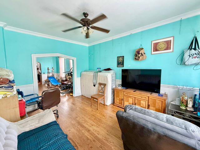 2012 W 21st Place, Chicago, IL 60608