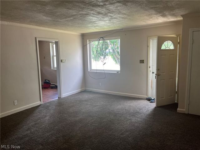 1313 Riverview Street, East Liverpool, OH 43920