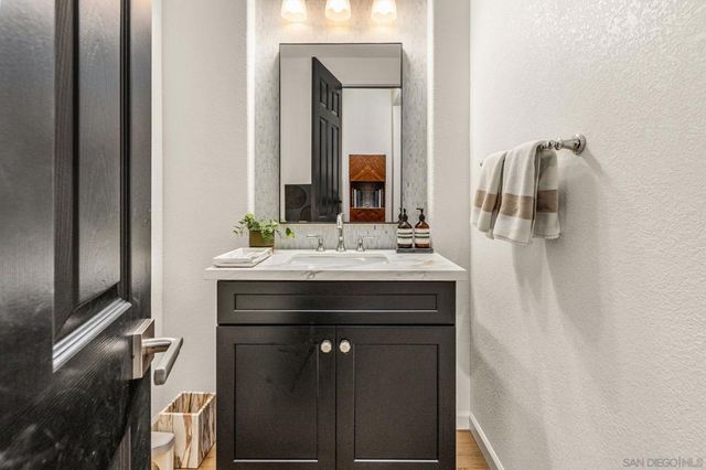 13133 Via Canyon Dr., San Diego, CA 92129