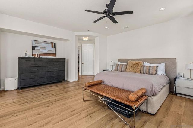 13133 Via Canyon Dr., San Diego, CA 92129