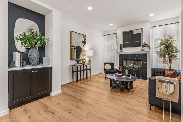 13133 Via Canyon Dr., San Diego, CA 92129