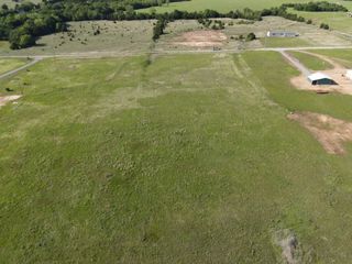 6 Victory Lane, Prague, OK 74864
