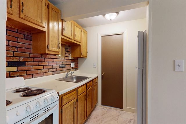 20A Day 2, Waltham, MA 02453
