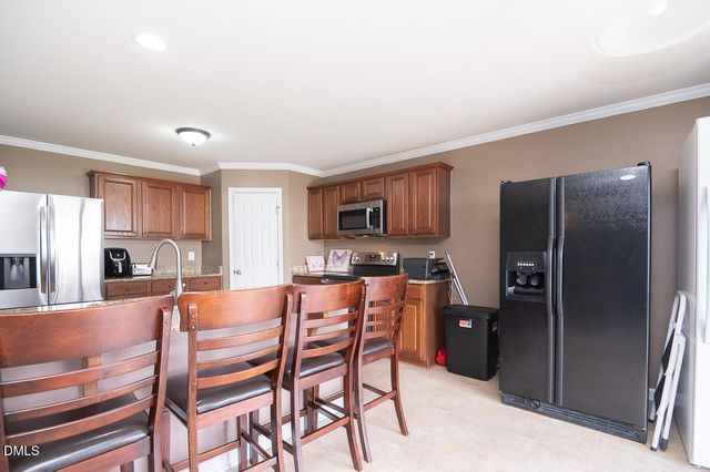 1006 Collington Drive, Mebane, NC 27302