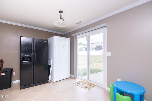 1006 Collington Drive, Mebane, NC 27302