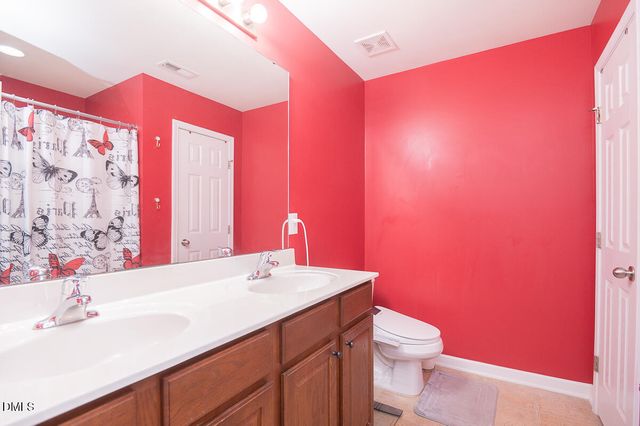 1006 Collington Drive, Mebane, NC 27302