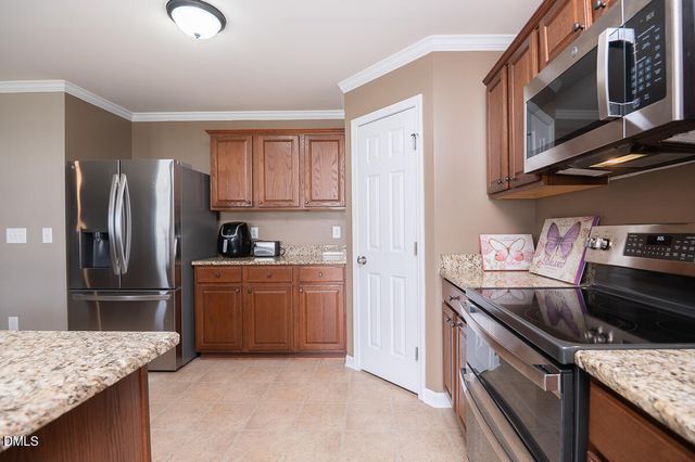 1006 Collington Drive, Mebane, NC 27302