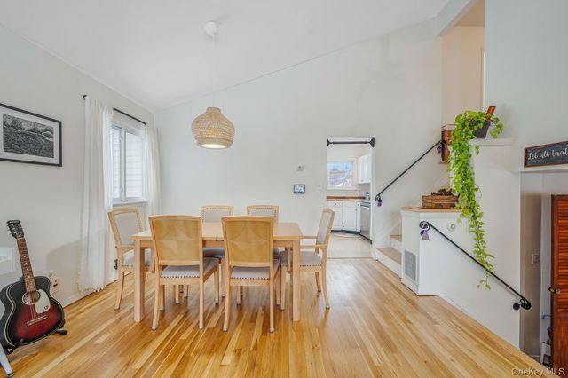 7 Seneca Drive, Commack, NY 11725