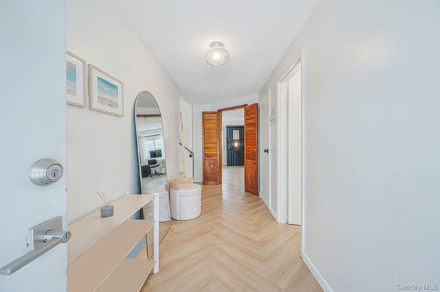 7 Seneca Drive, Commack, NY 11725