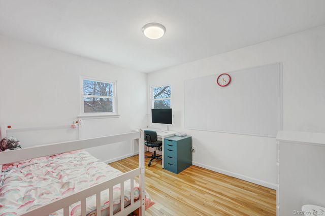 7 Seneca Drive, Commack, NY 11725